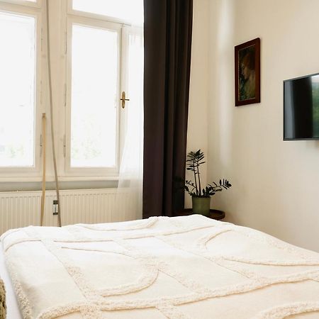 Stilvolles Apartment In Zentraler Lage - Free Parking Грац Экстерьер фото